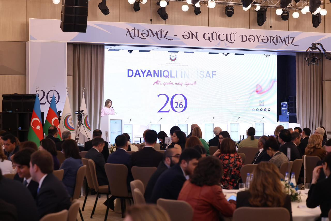“Dayanıqlı inkişaf: ailə, qadın və uşaq siyasəti” mövzusunda konfransın açılış mərasimi keçirildi